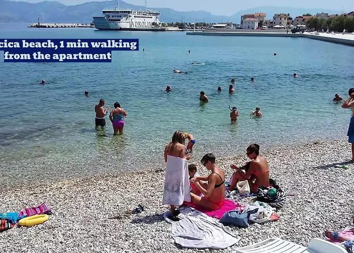 Appartamento B With Terrace 1 Min Walk To The San Pietro di Brazza