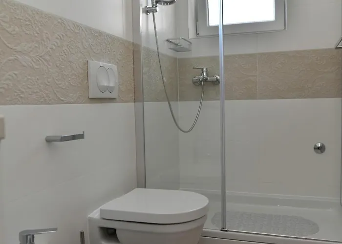 B With Terrace 1 Min Walk To The *